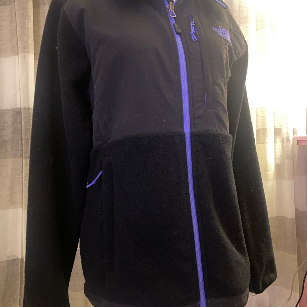 The North Face Black and Purple Fleece Coat - Picture 5 of 12